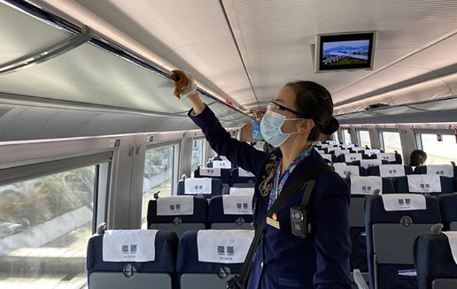 銀川客運段各次旅客列車全力做好疫情防控工作